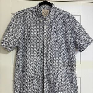 St. John Navy and White Patterned Casual Shirt